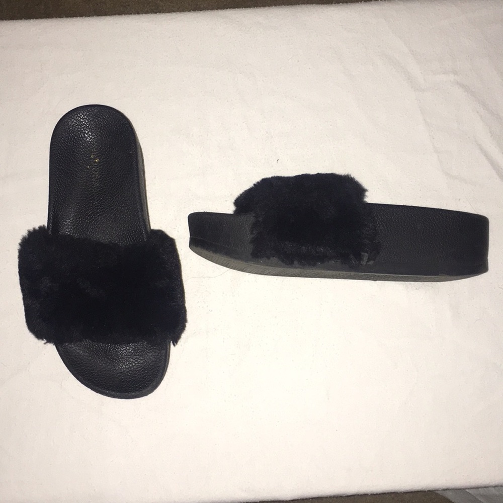 WILD DIVA PLATFORM SLIDES